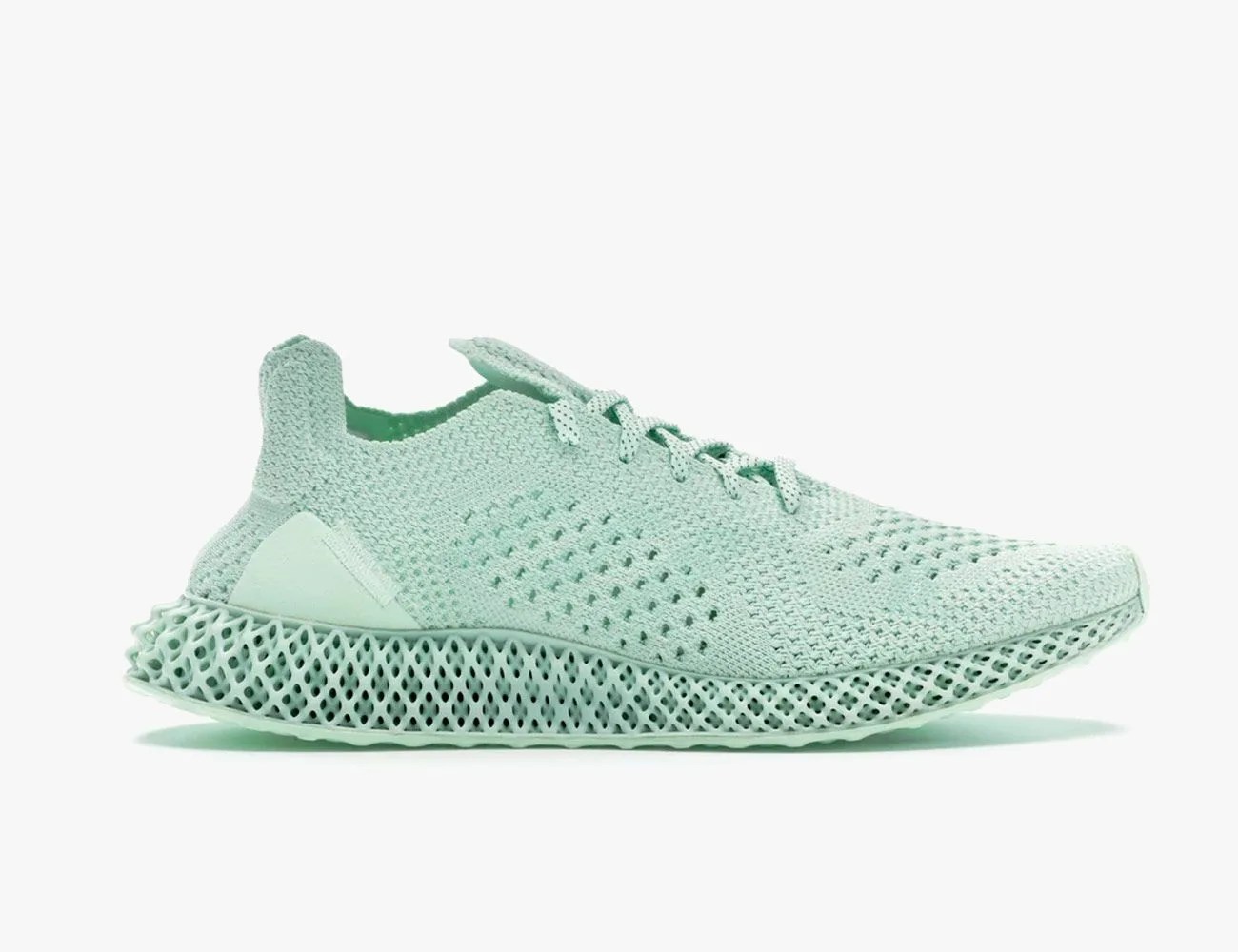 Valuable-Sneakers-Gear-Patrol-futurecraft-4d
