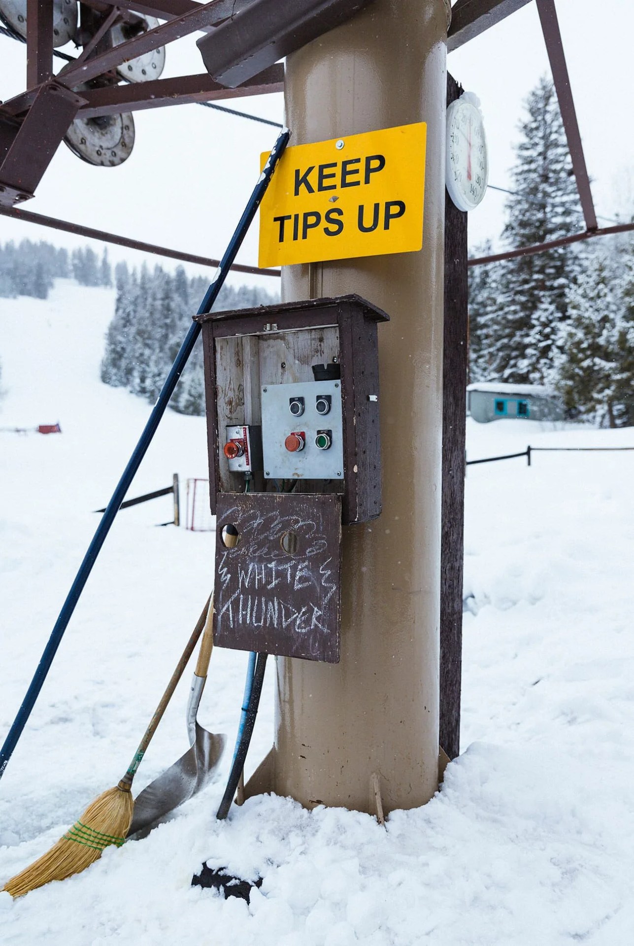 Why-You-Should-Take-a-Ski-Lesson-gear-patrol-body-01