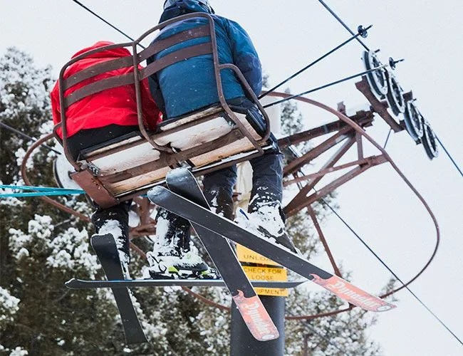 Why-You-Should-Take-a-Ski-Lesson-gear-patrol-feature