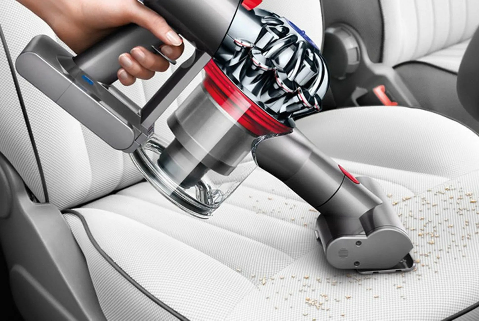 Dyson-Vaccums-Sale-gear-patrol-full-lead