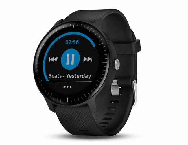 Garmin-Vivoactive-Sale-gear-patrol-feature