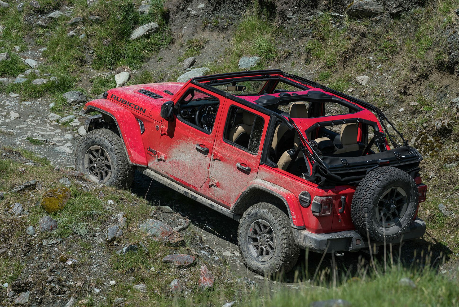 Jeep-Wrangler-KBB-gear-patrol-slide-4
