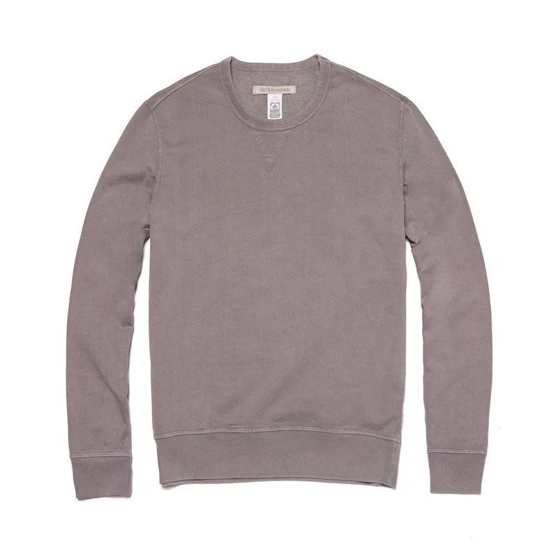 Outerknown-Stowaway-Sweats-gear-patrol-Shirt-G