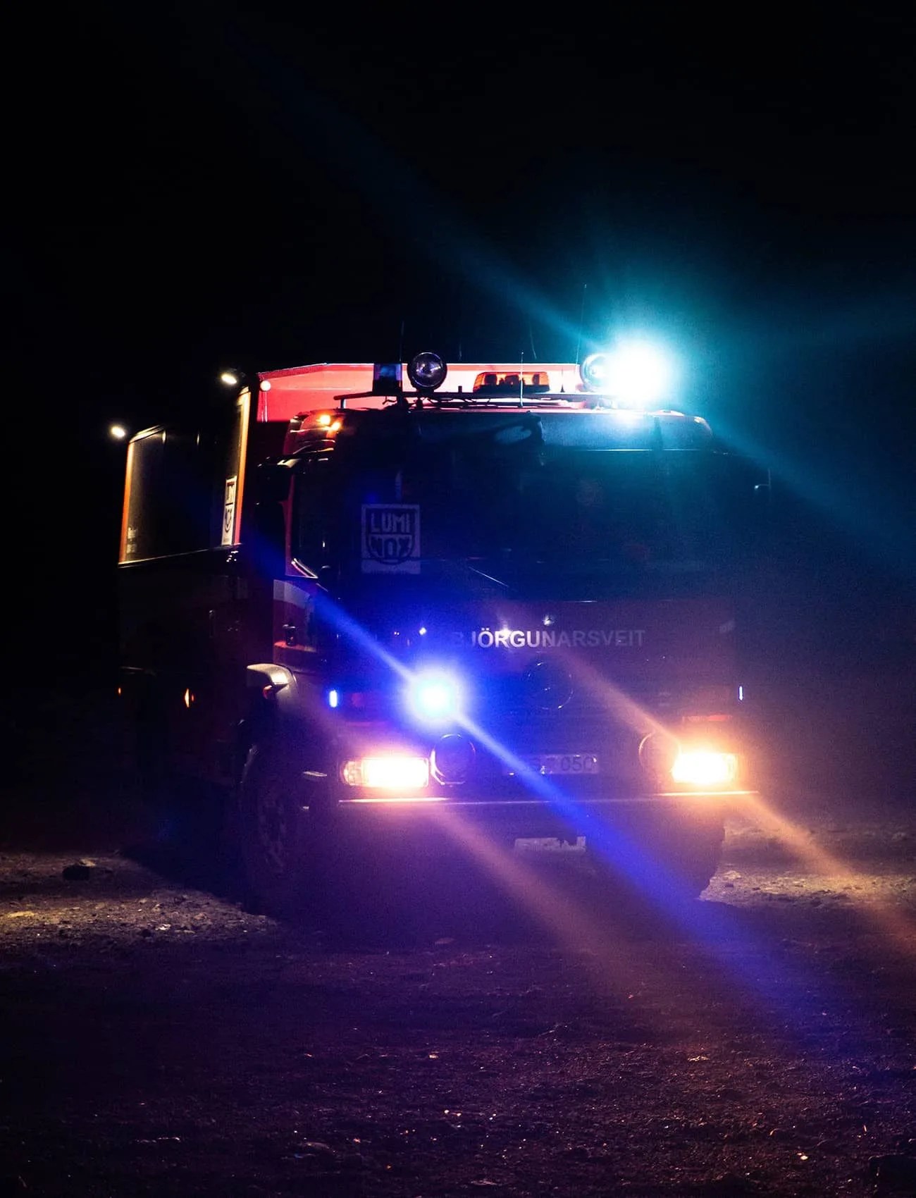 Photo-Essay-Luminox-Iceland-gear-patrol-night