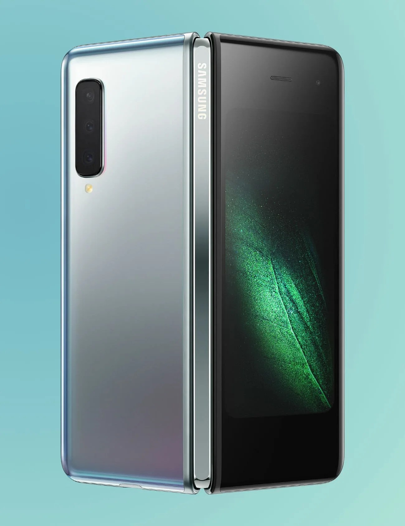 Samsung-Galaxy-Fold-Gear-Patrol-Ambiance