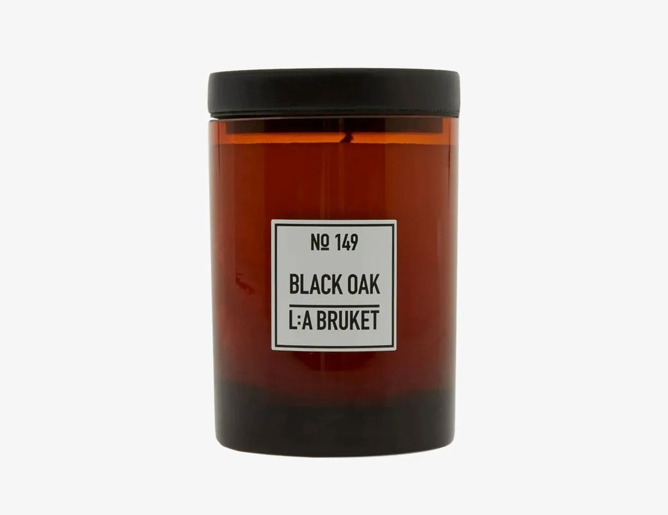 Valentines-Day-Stylish-Man-Gear-Patrol-Black-Oak