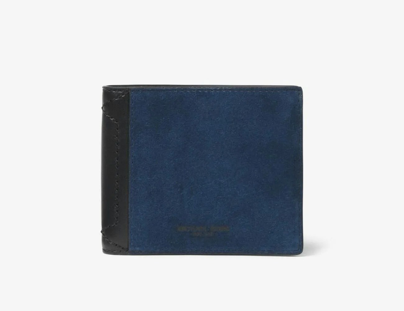 Valentines-Day-Stylish-Man-Gear-Patrol-Wallet