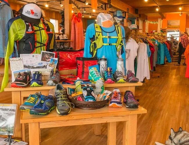 best-ski-shops-in-america-gear-patrol-alpine-glow