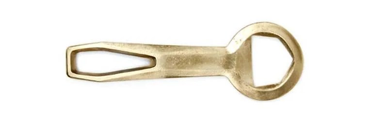 bottle-openers-gear-patrol-fort-standard