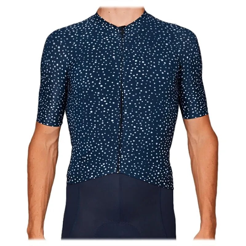 Blacksheep-Cycling-Jersey-gear-patrol