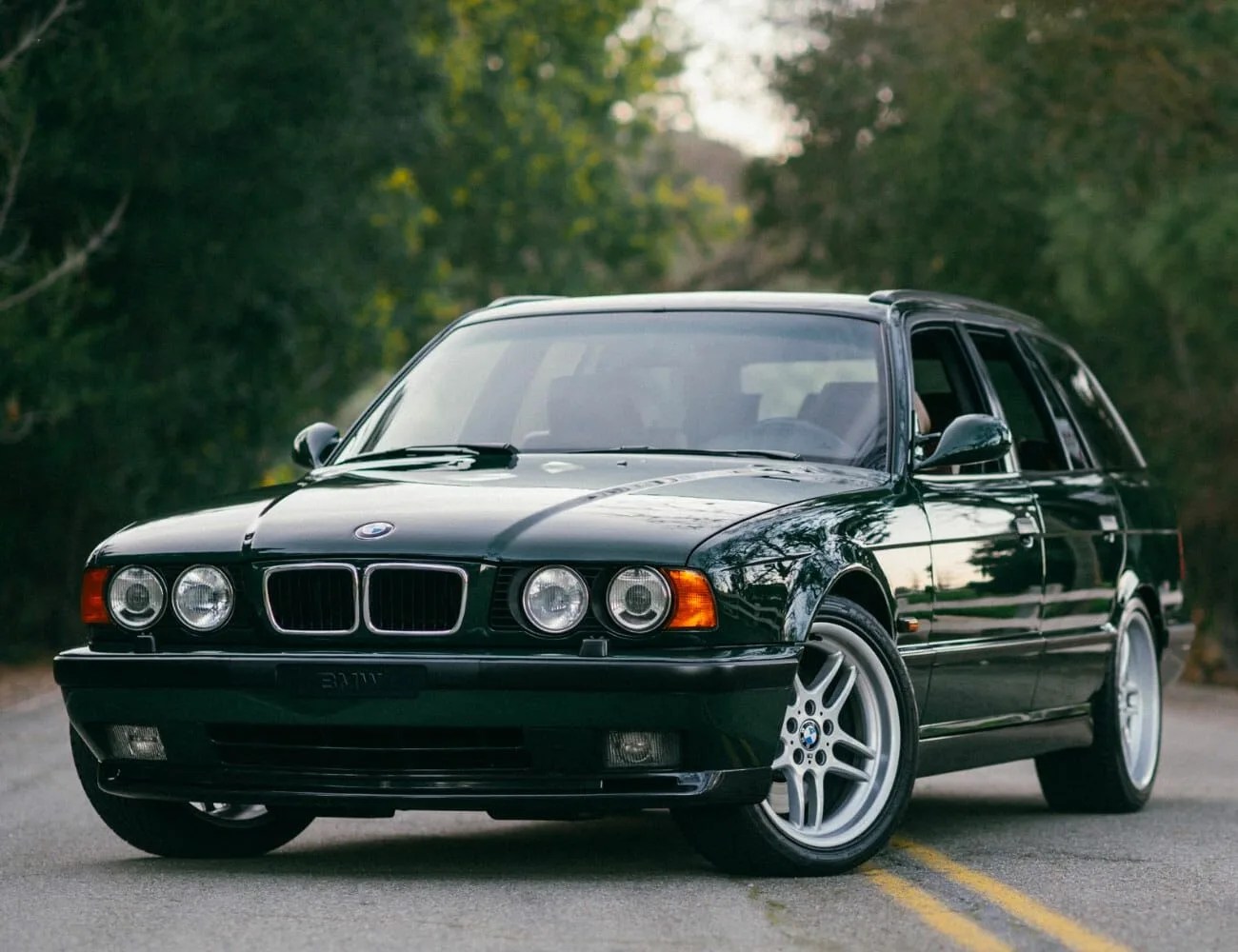E34-BMW-M5-gear-patrol-Elekta