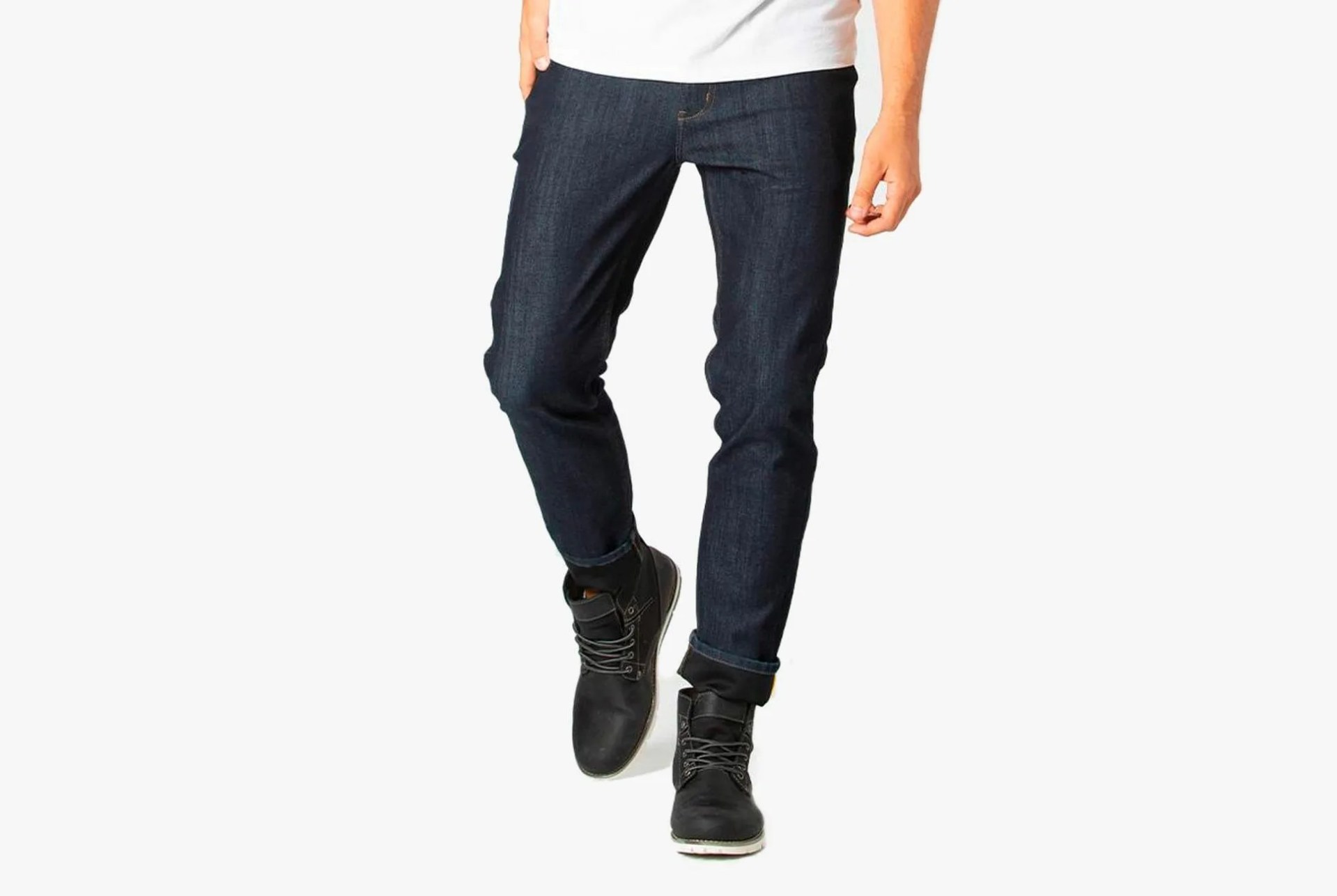 Everything-You-Need-to-Bike-Commute-in-the-Rain-gear-patrol-deur