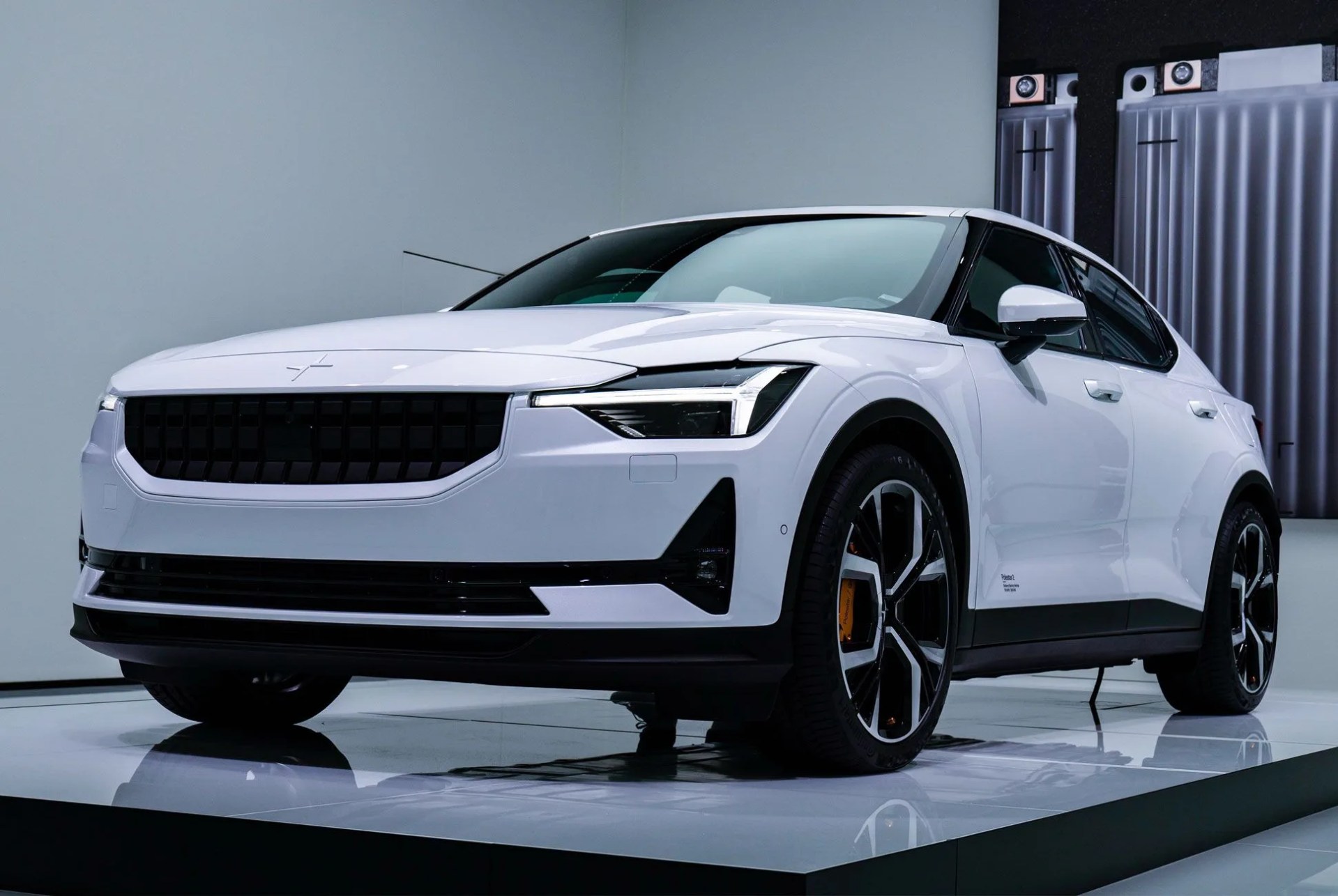 Geneva-Car-Show-2019-gear-patrol-slide-016
