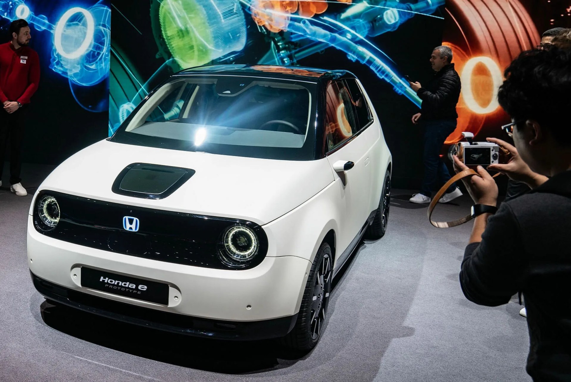 Geneva-Car-Show-2019-gear-patrol-slide-07