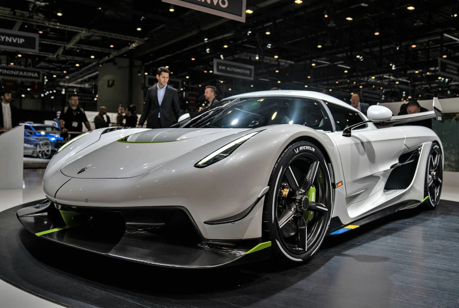 Geneva-Car-Show-2019-gear-patrol-slide-09