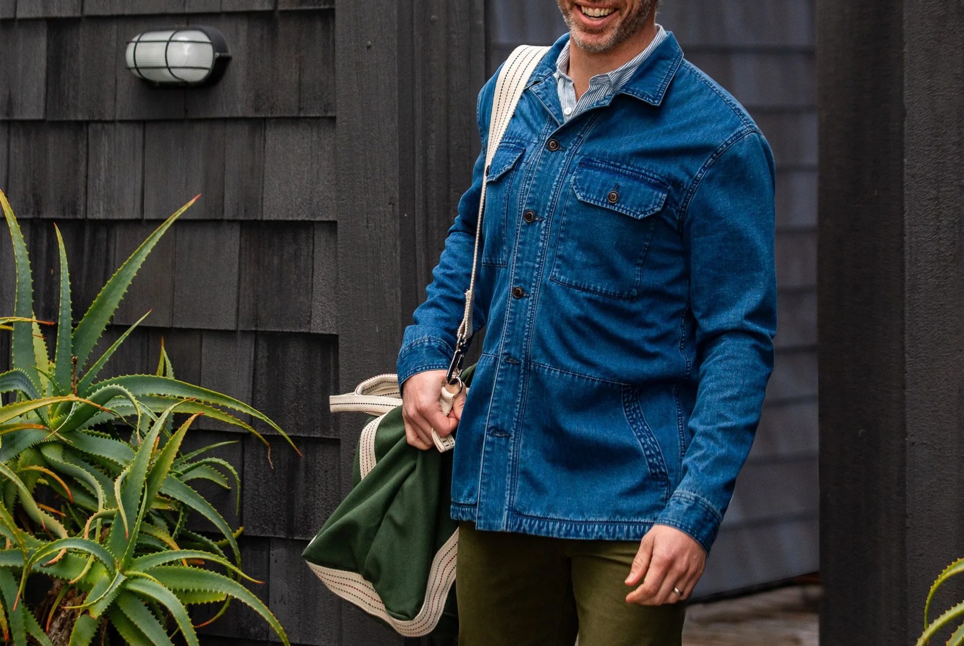 Huckberry-Jacket-Deal-gear-patrol-lead-full