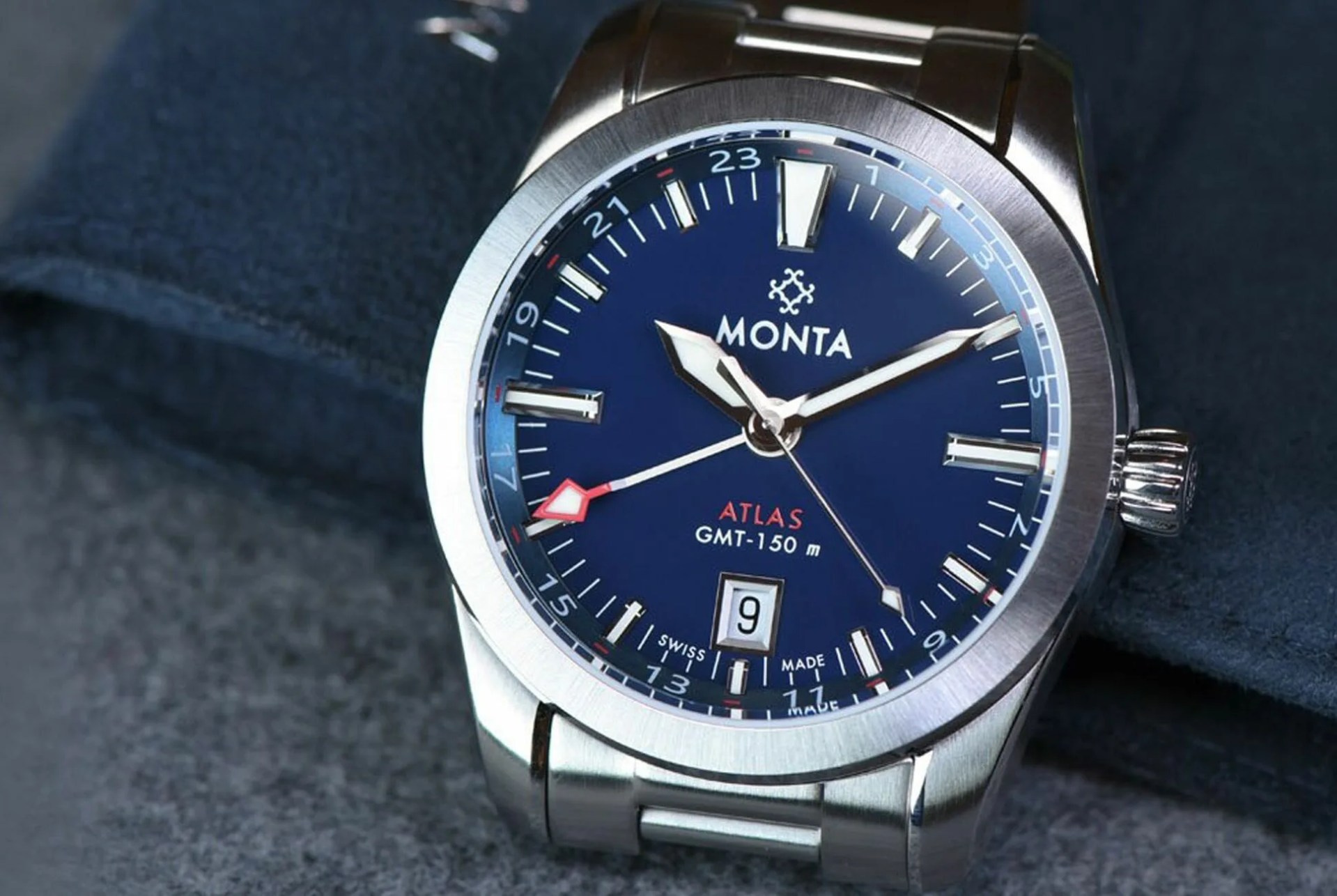 Monta-Atlas-GMT-Gear-Patrol