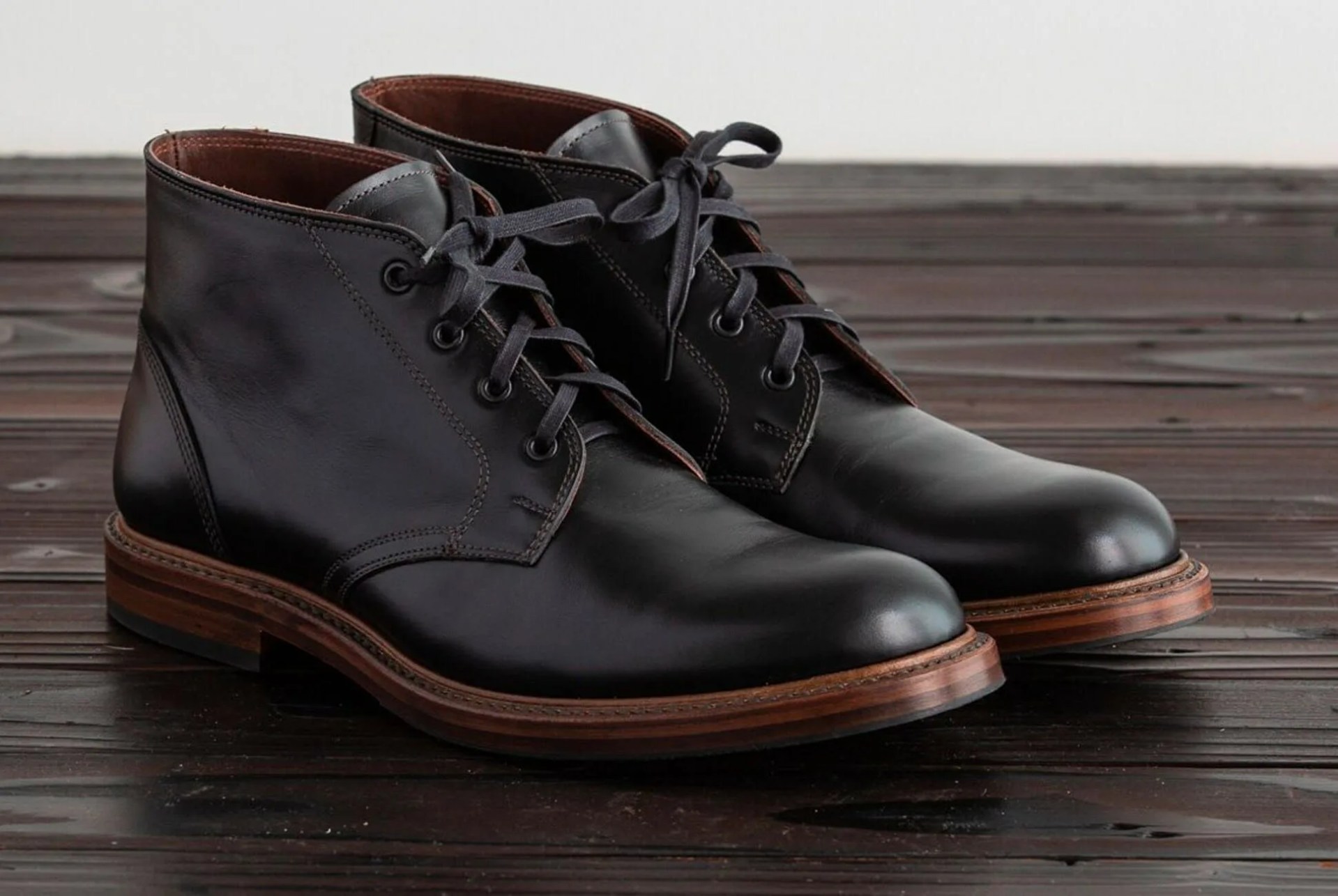 STEADFAST-CHUKKA-BOOT-gear-patrol-full-lead