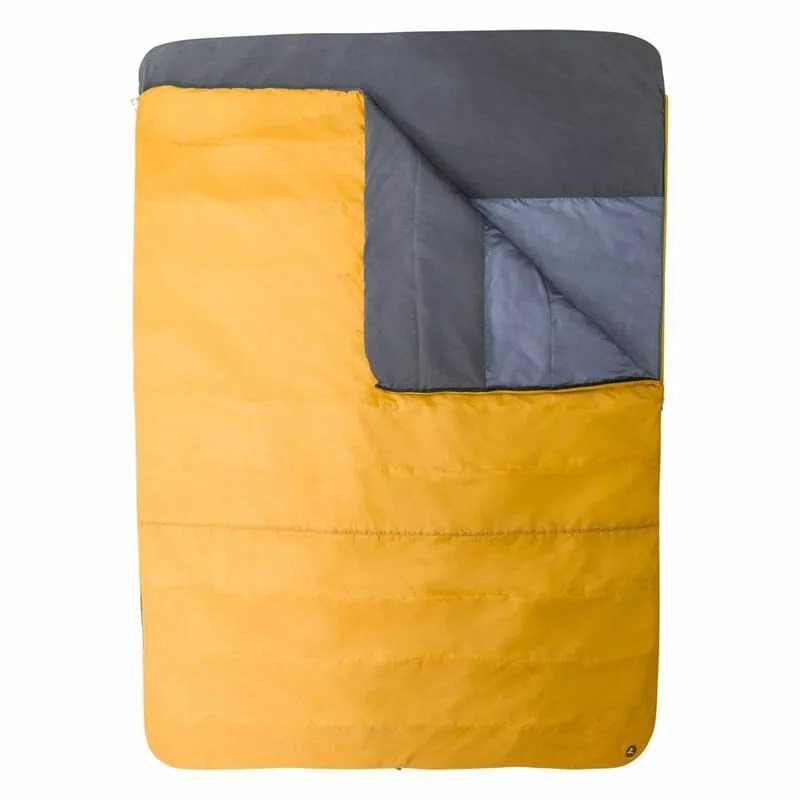 Sleeping-Bag-Deal-gear-patrol-Marmot-Mavericks