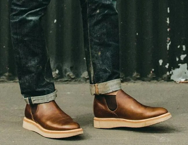Taylor-Stitch-The-Ranch-Low-Boots-gear-patrol-lead-feature