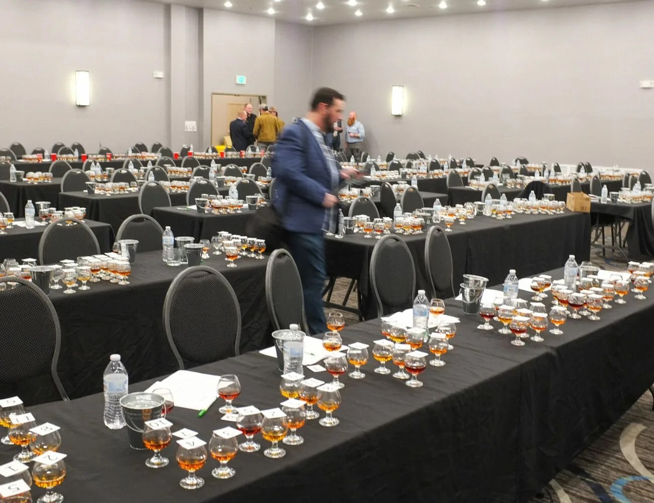 Texas-Bourbon-Report-Gear-Patrol-Ambiance-2