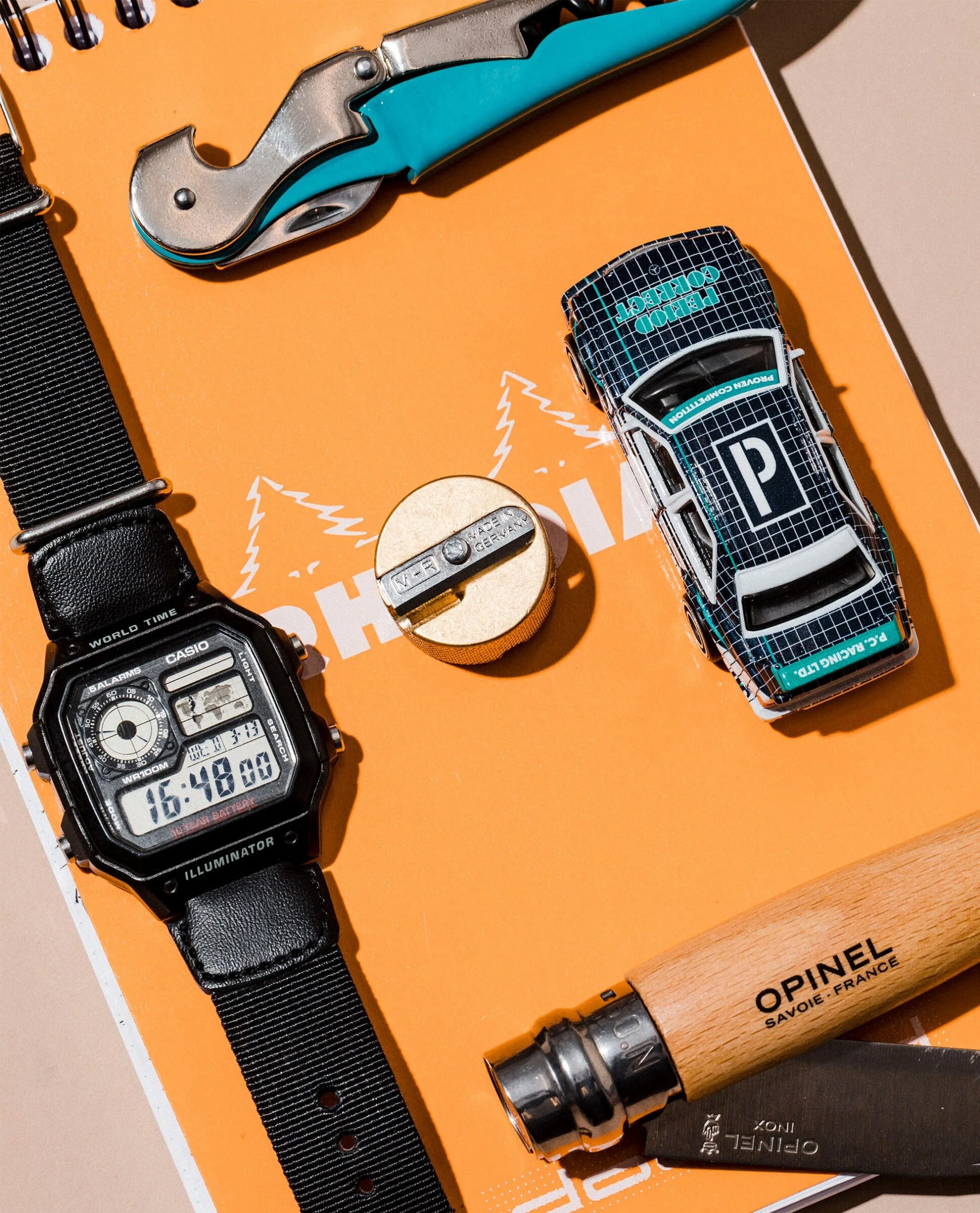 The-Best-Thing-You-Ever-Bought-For-25-gear-patrol-full-lead