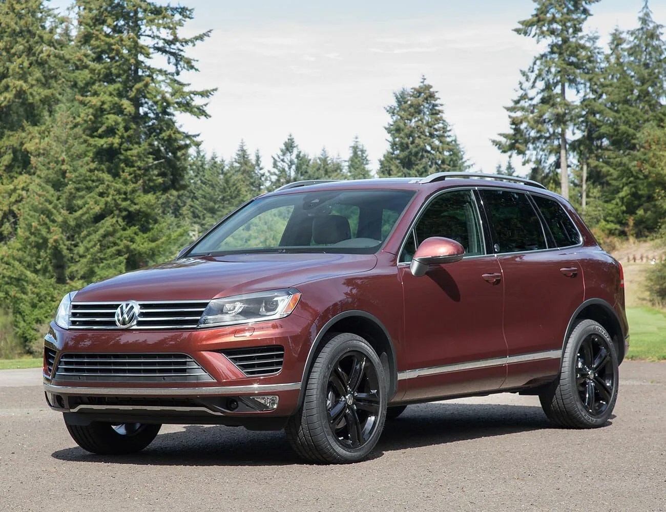 Volkswagen-Toureg-gear-patrol