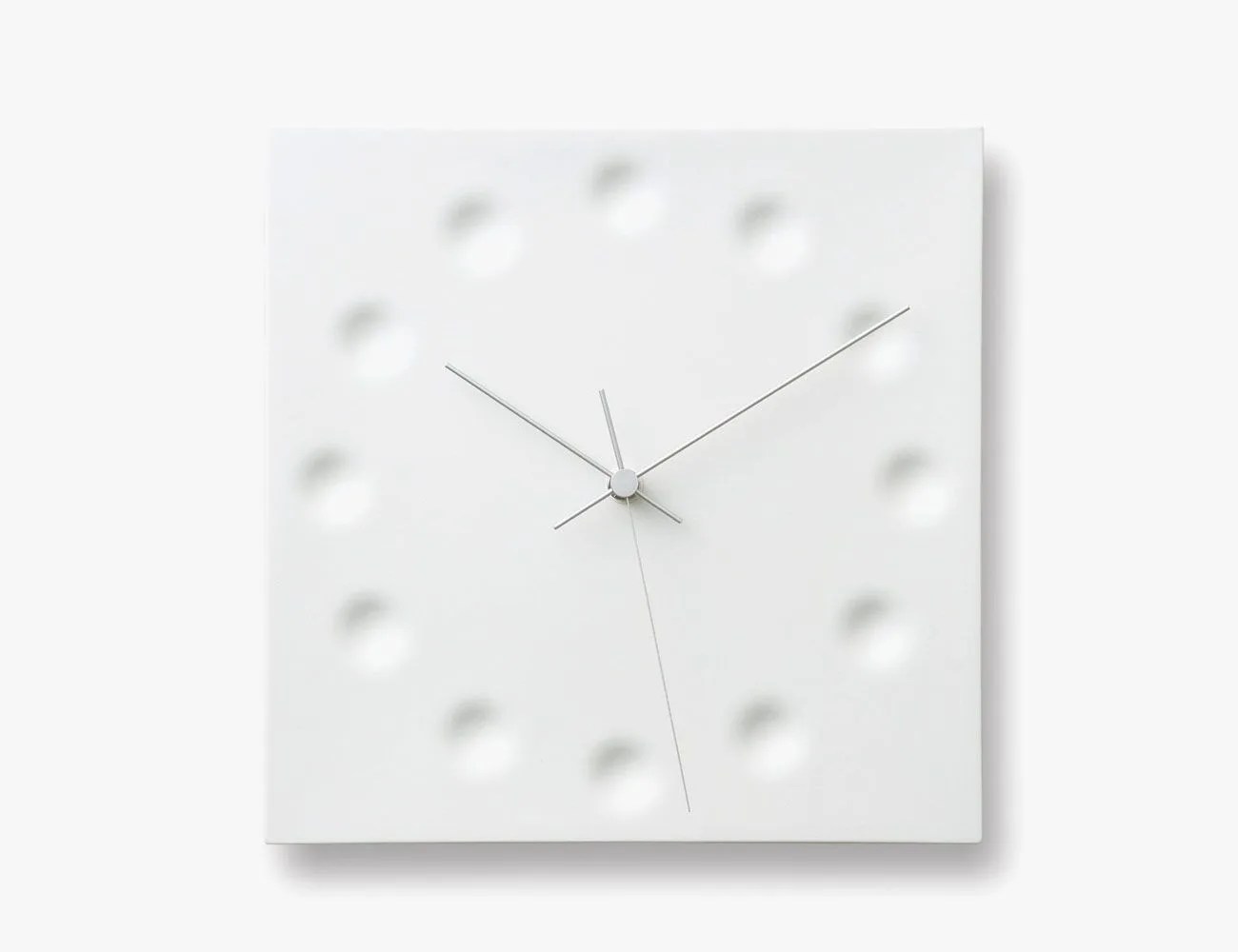 Wall-Clocks-Gear-Patrol-Lemnos