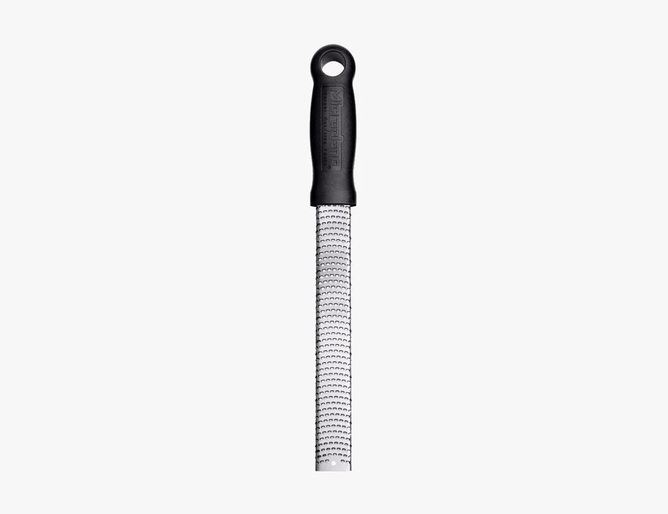 16-Tools-That-World-Class-Chefs-Cant-Cook-Without-gear-patrol-Microplane-Classic-Zester-Grater