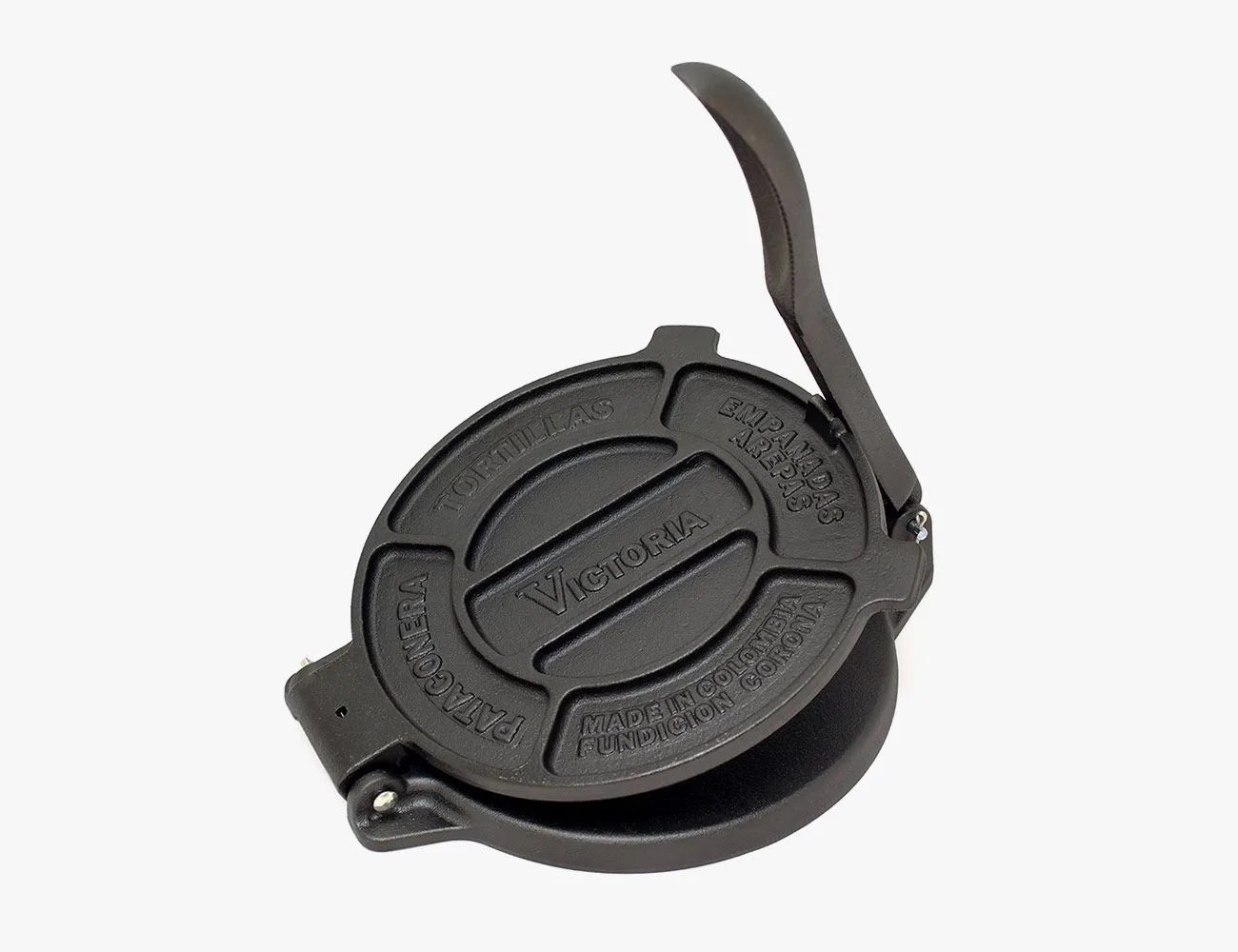 16-Tools-That-World-Class-Chefs-Cant-Cook-Without-gear-patrol-Victoria-Tortilla-Press