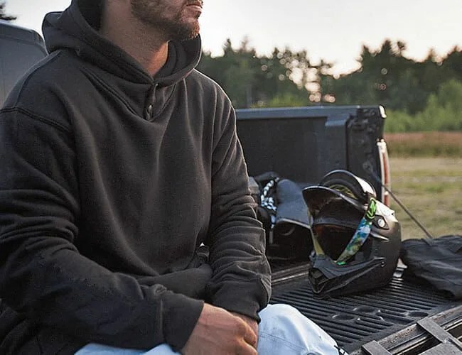 1620-Work-Hoodie-Gear-Patrol-Feature