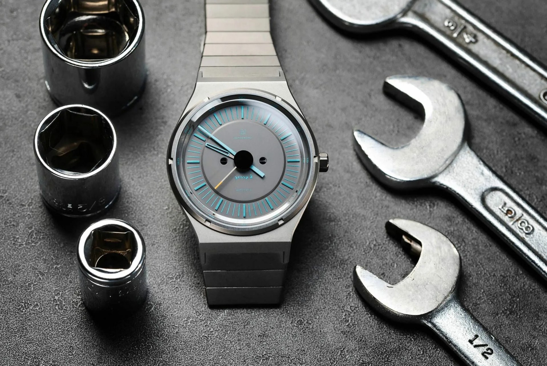 AUTODROMO-GROUP-B-SERIES-2-WINDUP-gear-patrol-full-lead