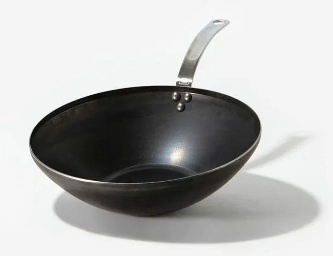 Blue-Carbon-Steel-Wok-gear-patrol-feature