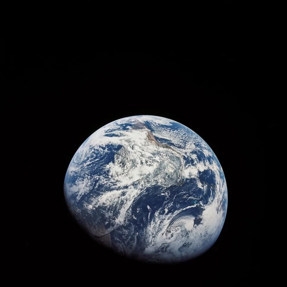 Blue-Marble-Apollo-8-Gear-Patrol