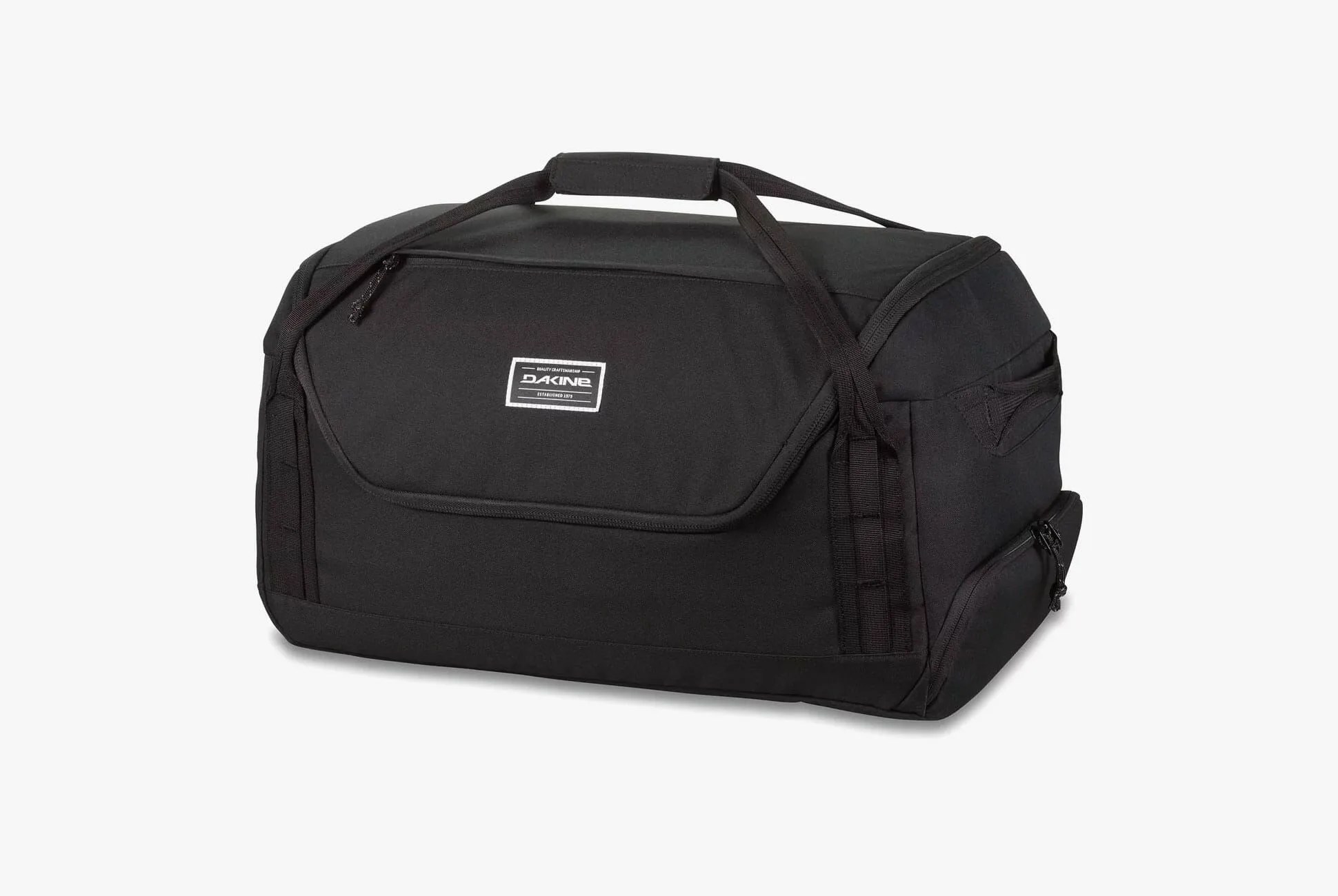 Dakine-DESCENT-BIKE-DUFFLE-gear-patrol-full-lead