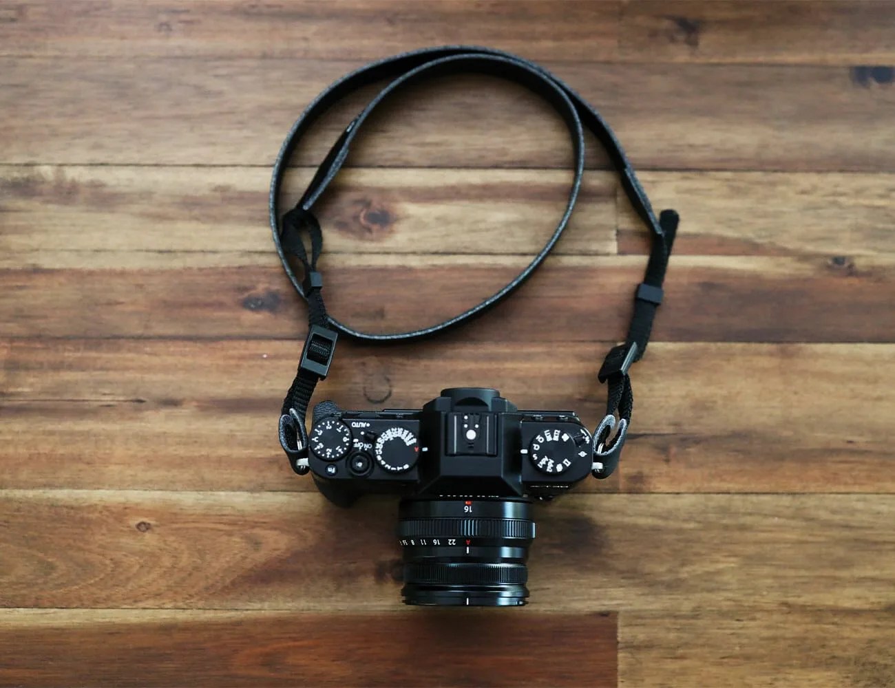 Fuji-XT30-Gear-Patrol-inline-1