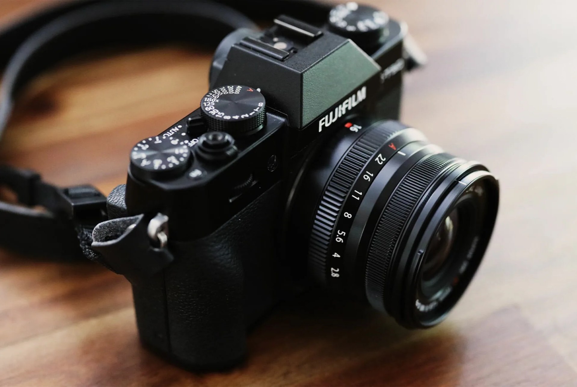 Fuji-XT30-Gear-Patrol-lead-full