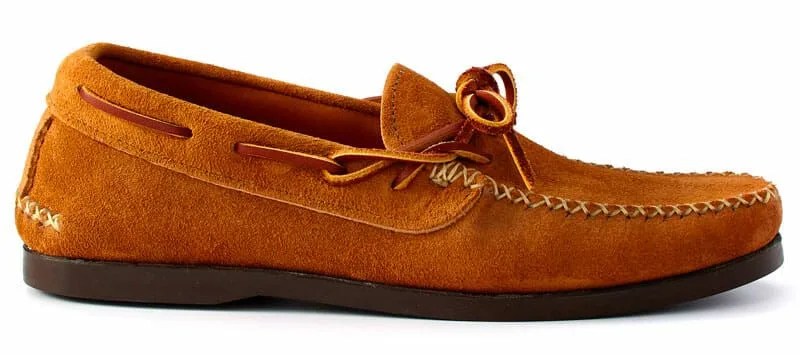 HB-Yuketen-Mocs-gear-patrol-canoe