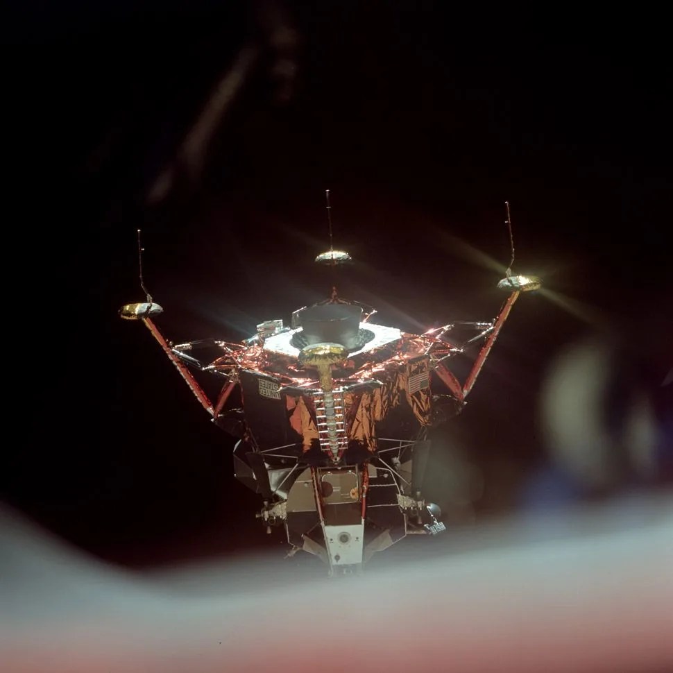 Inspection-of-EAGLE-after-undock-Apollo-11-GEar-Patrol