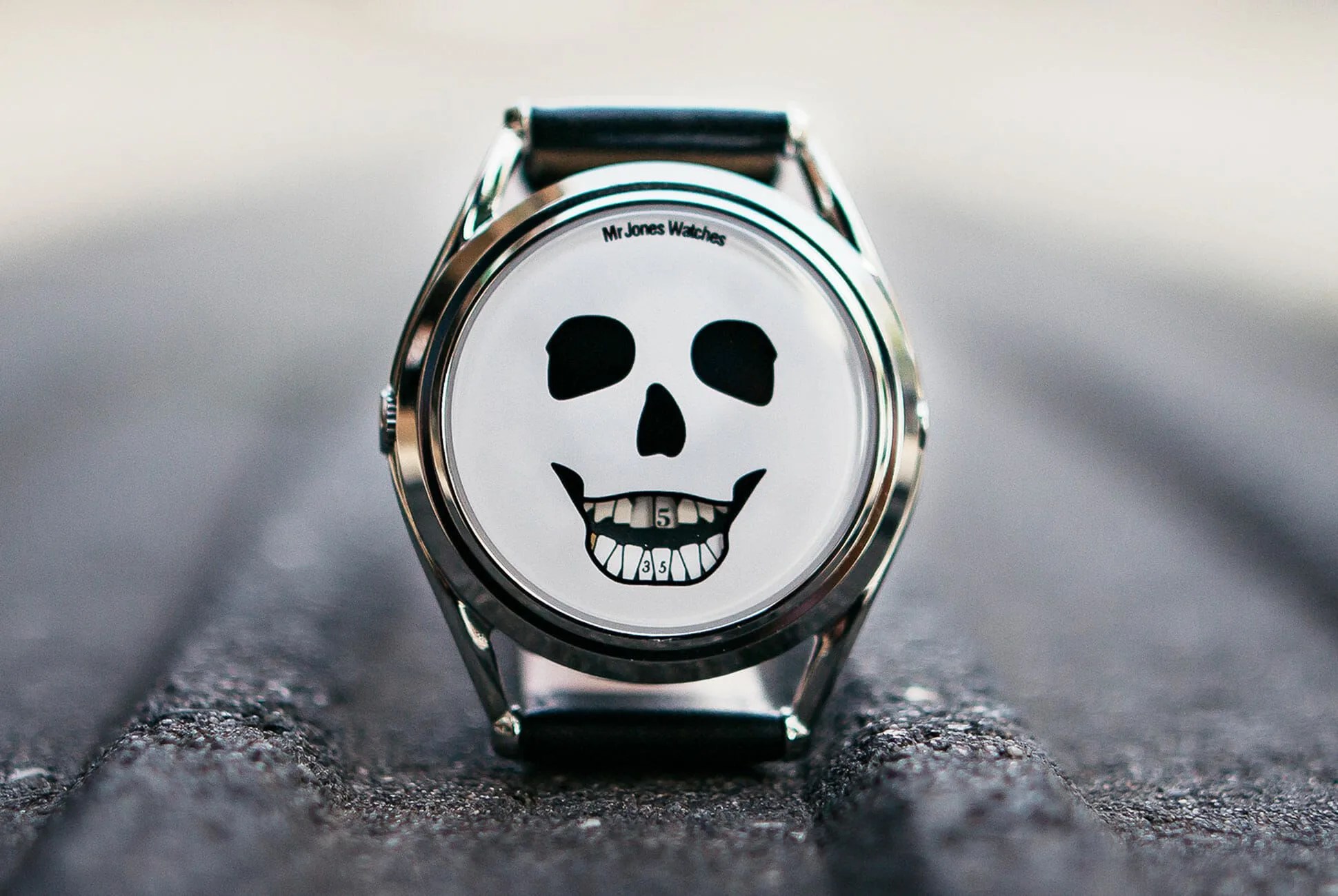 Mr-Jones-Watches-Profile-gear-patrol-lead-full