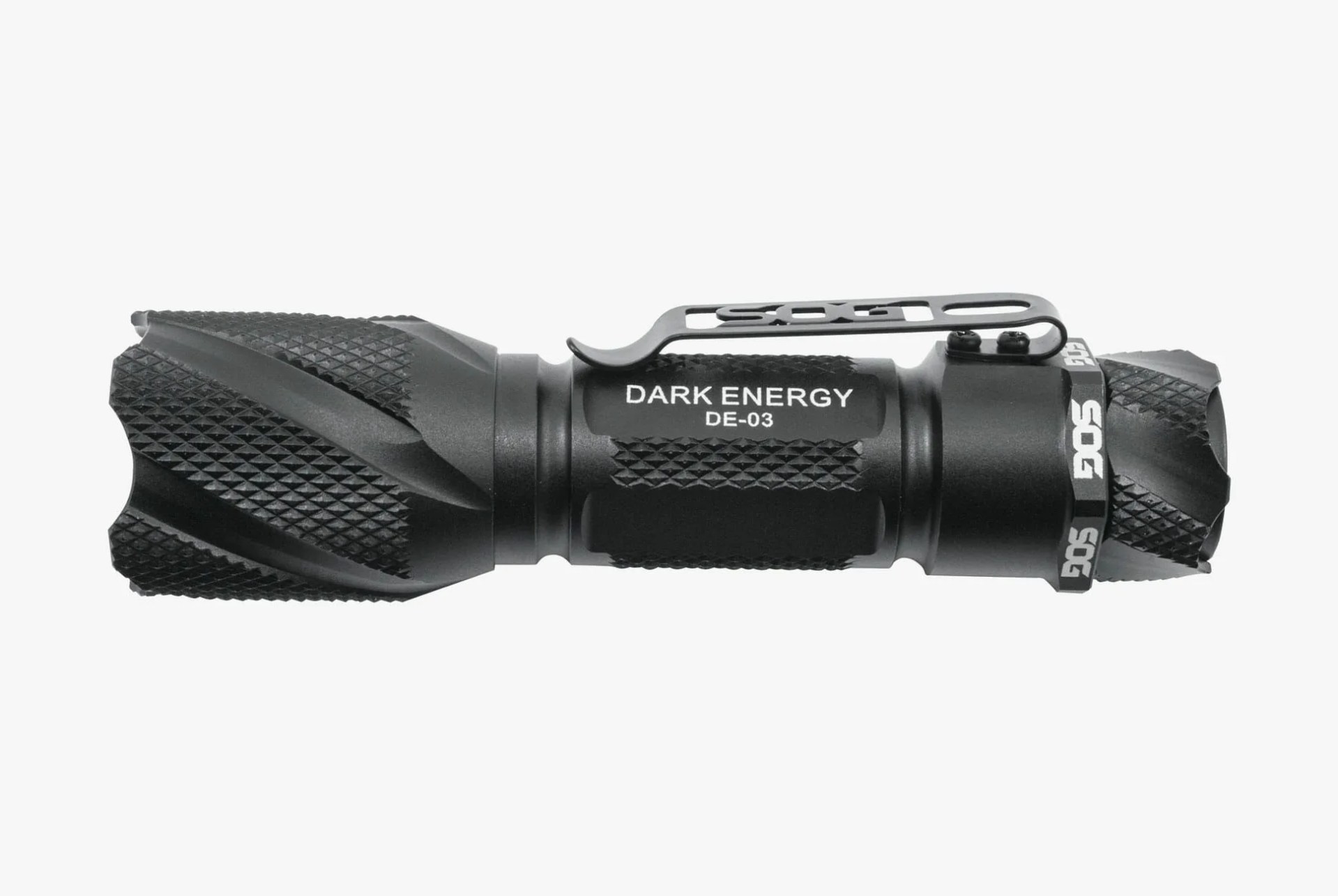 SOG-Dark-Energy-120A-flashlight-gear-patrol-full-lead