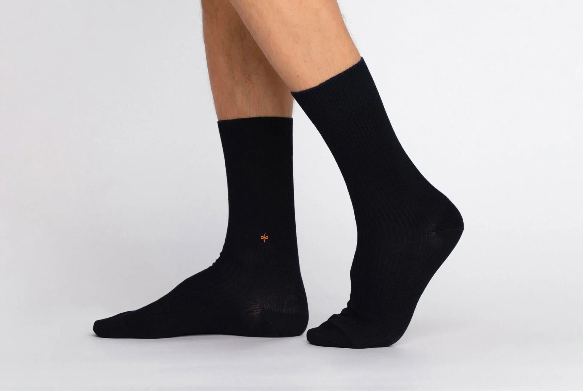 The-Impressively-Strong-Case-for-Old-School-Socks-gear-patrol-full-lead
