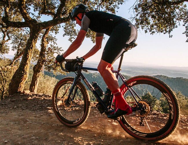 Velocio-RECON-Jersey-gear-patrol-lead-feature