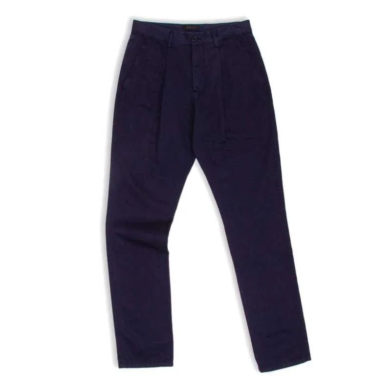 unis-blue-gear-patrol-800