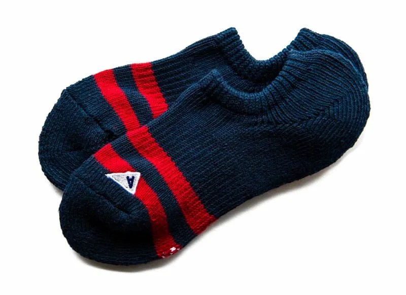 Arvin-Goods-Street-Sock-gear-patrol
