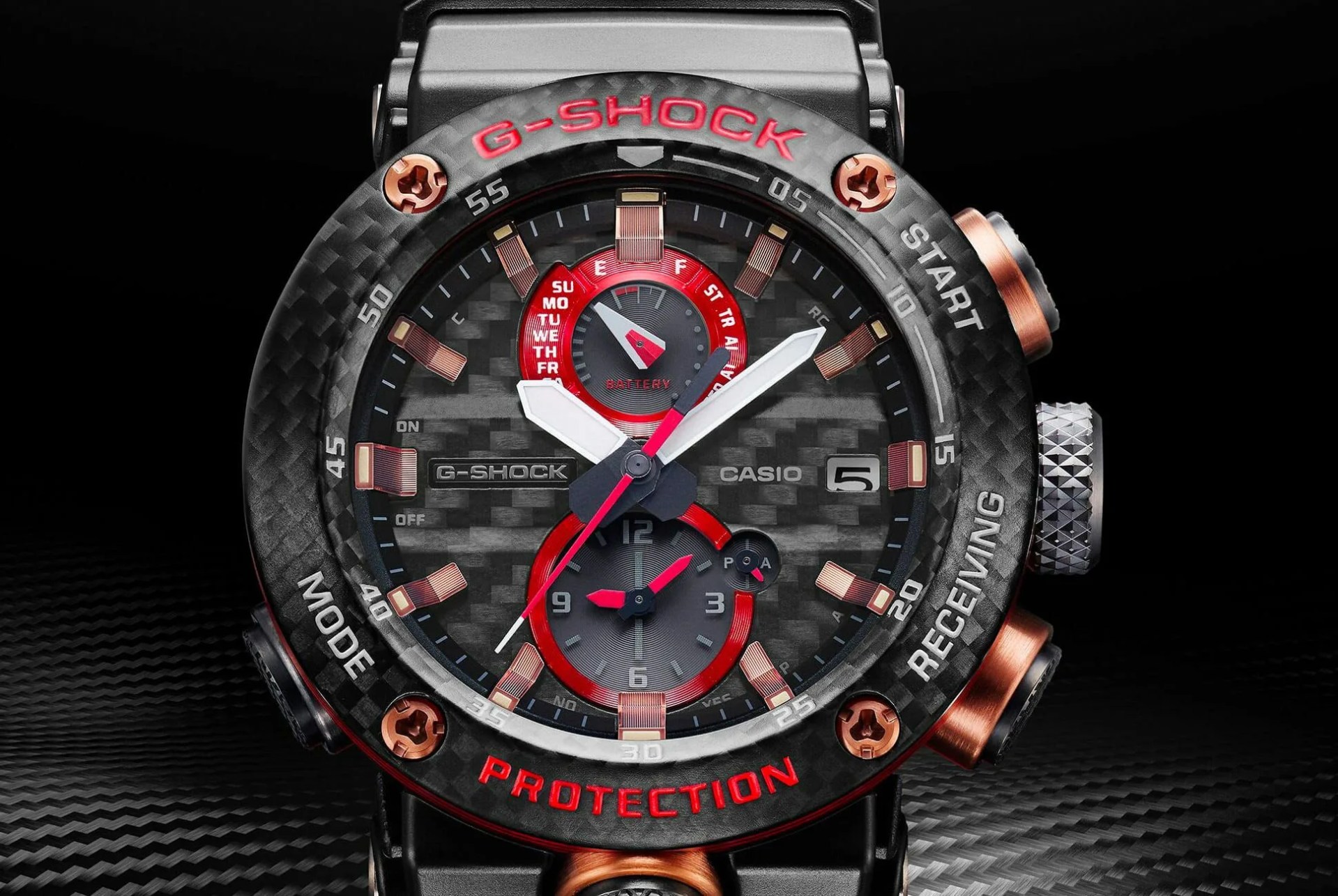 Casio-G-Shock-Gravitymaster-Carbon-Monocoque-GWRB1000X-1A-gear-patrol-full-lead