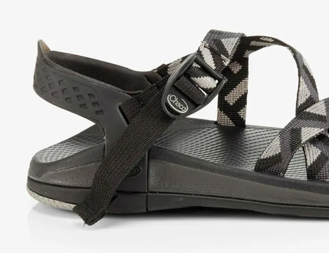 Chacho-Canyon-Sandals-Gear-Patrol-Feature