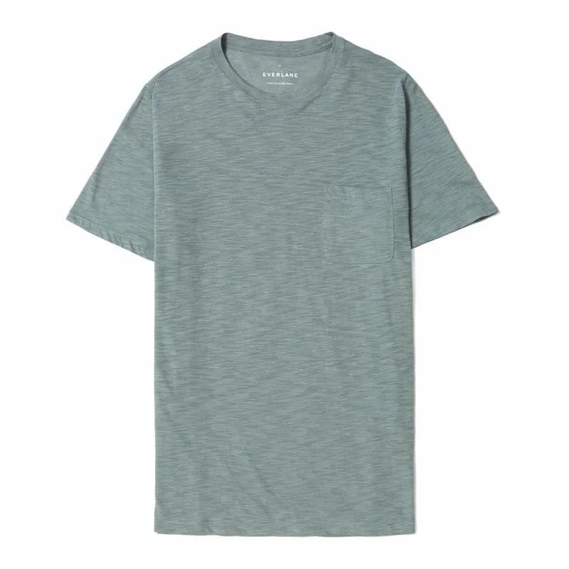 Everlane-Air-Pocket-Tee-gear-patrol