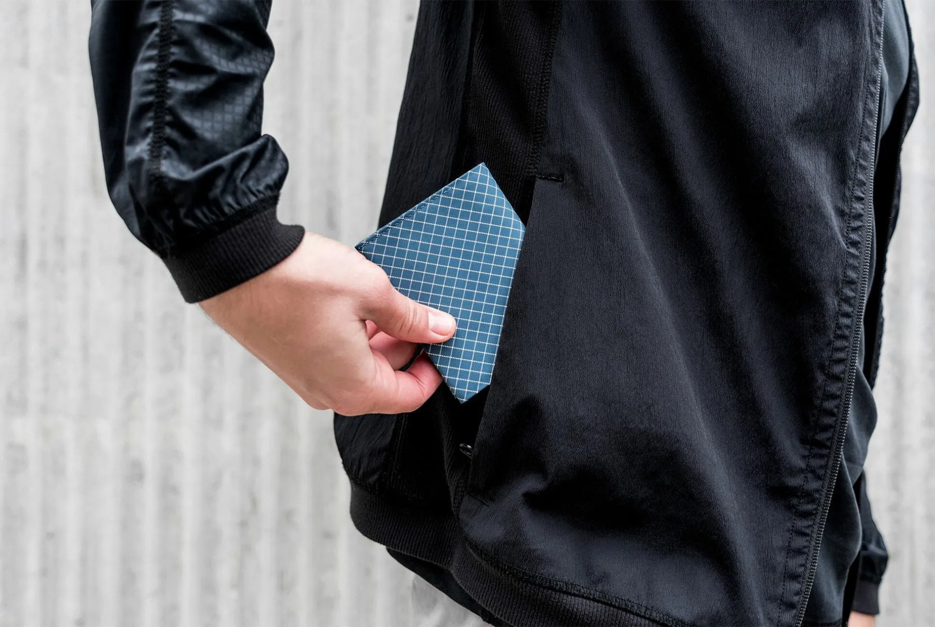 Five-Ways-to-Upgrade-Your-Pocket-Carry-Lead