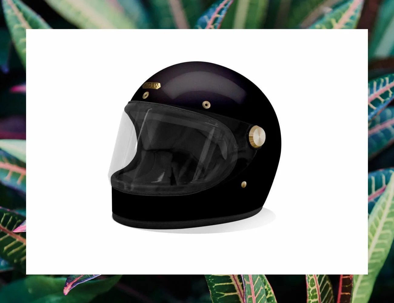 Hedon-Heroine-Racer-Helmet-Gear-Patrol